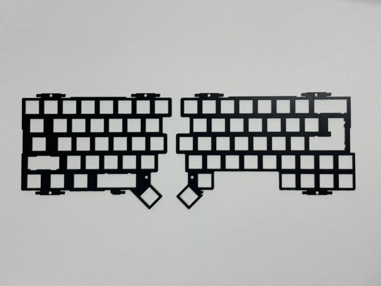 トッププレートの切り離し後(左右)