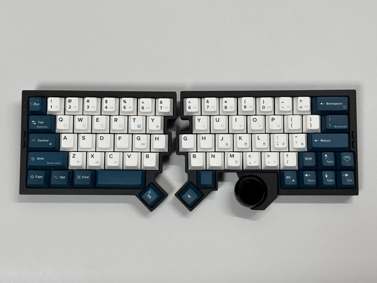 完成したDYA2キーボード